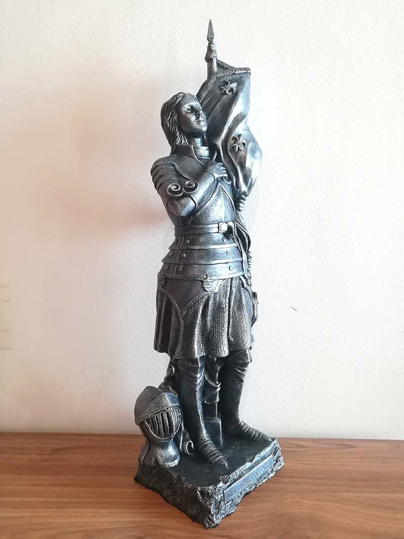 Estatua De Juana De Arco Yeso Piedra Flor De Lis